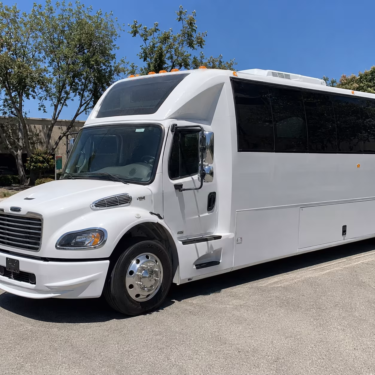 look no further for party buses and minibuses for attleboro prom season
