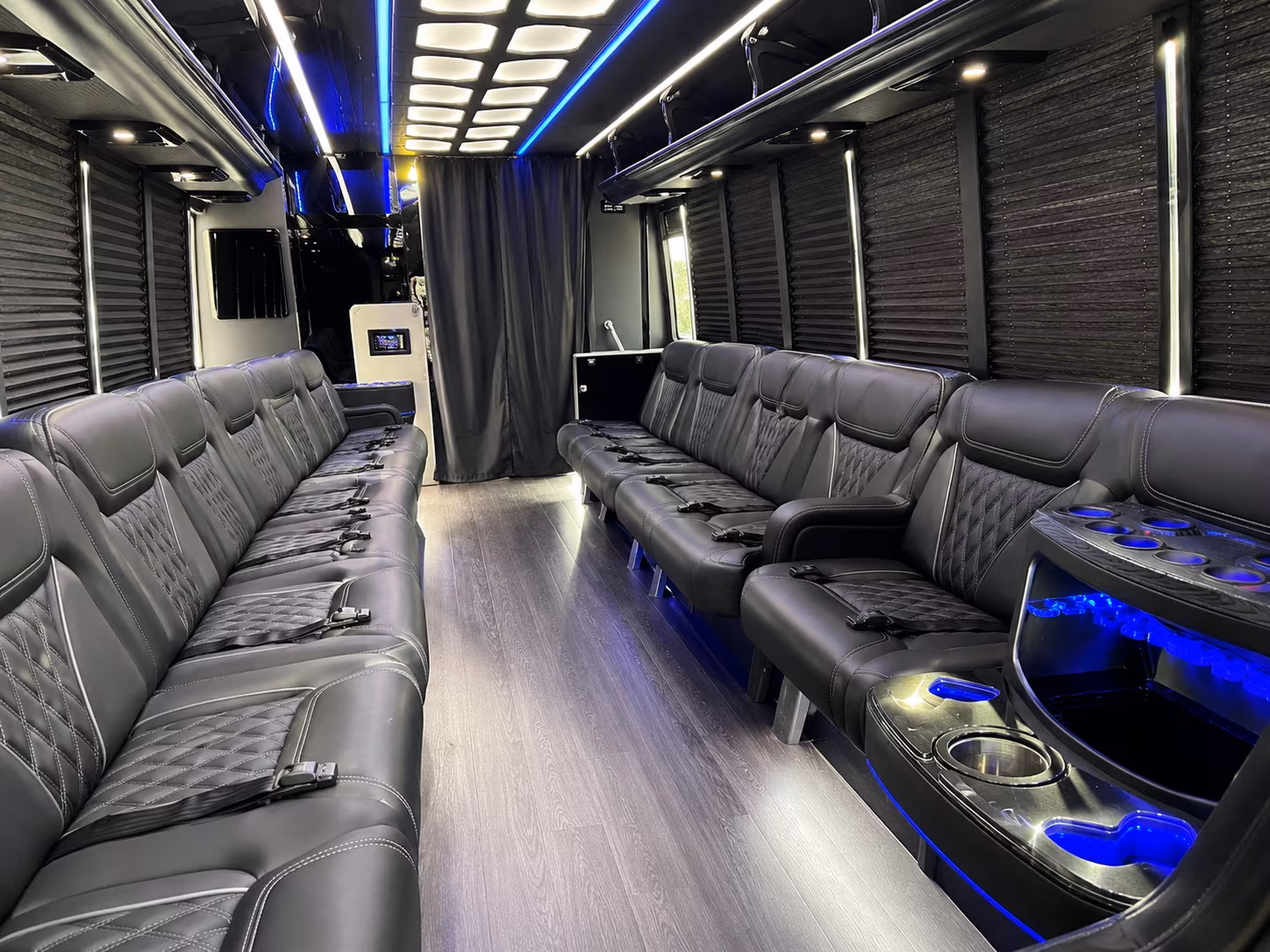plainridge park casino plainville party bus rental