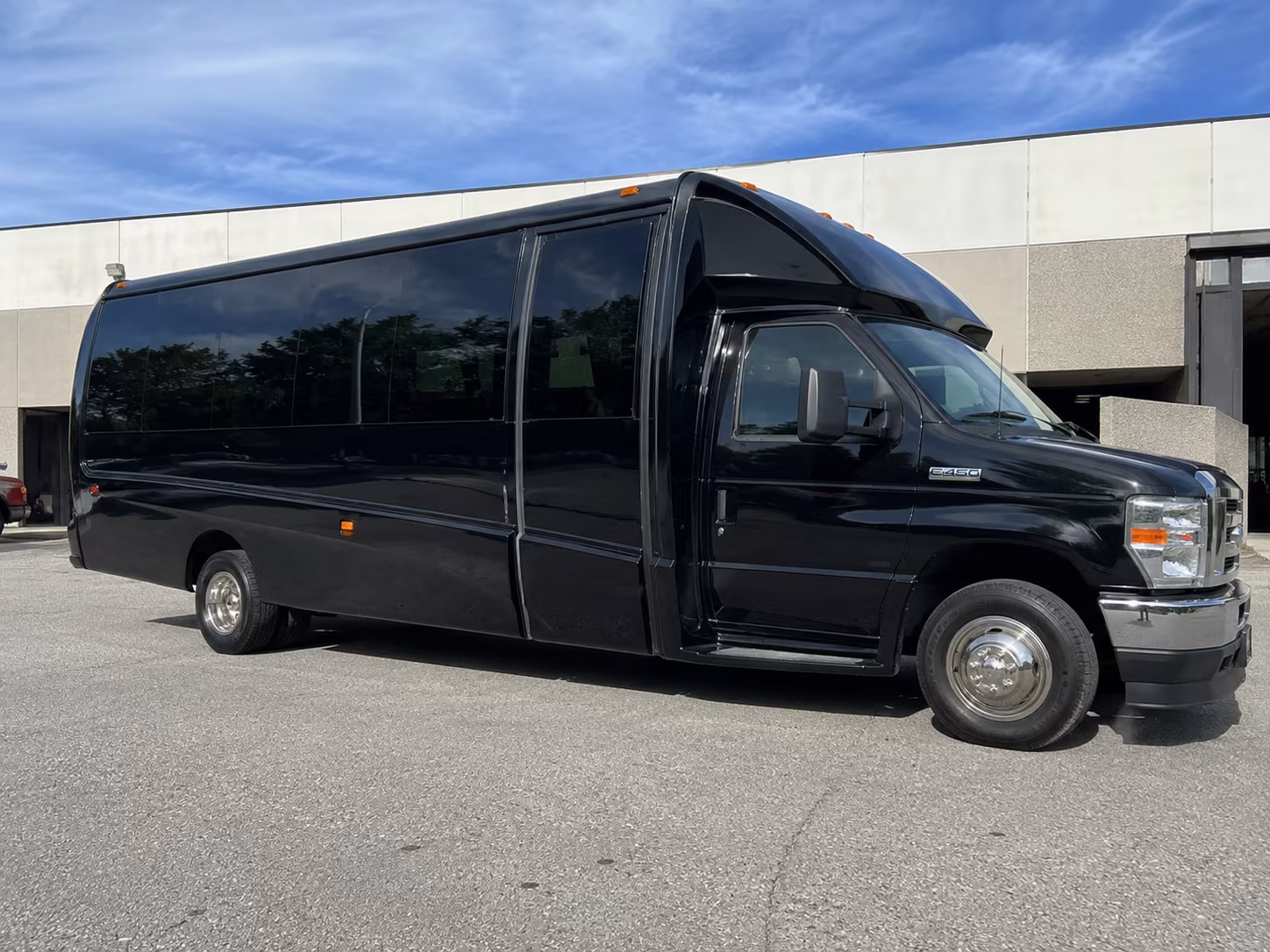 quincy bus rentals