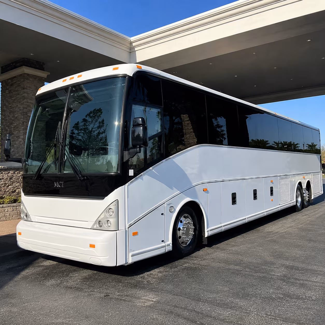 quincy professional corporate charter bus rentals in quincy