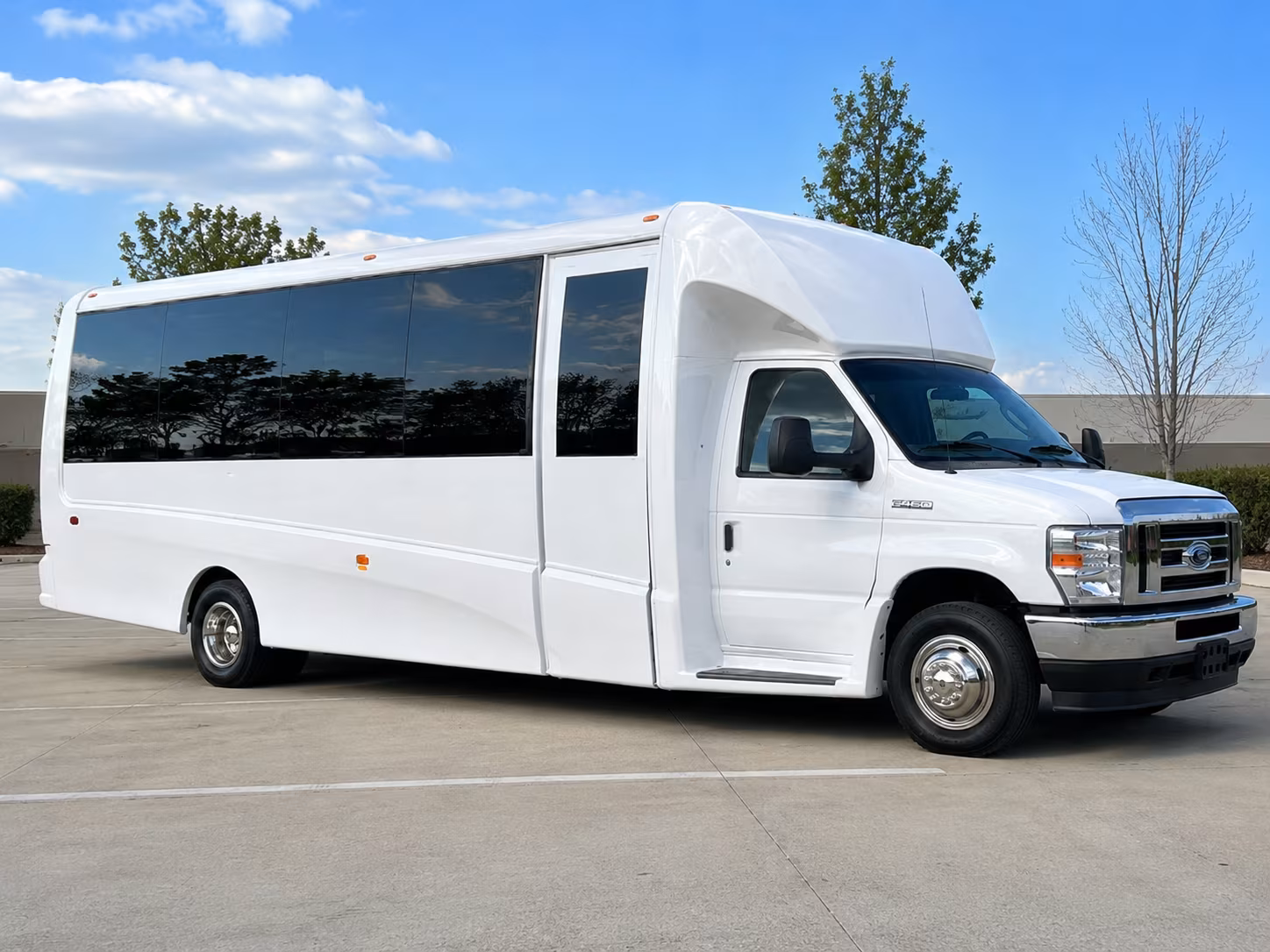 shuttle guests between attleboro hotels and your ceremony without the parking headache
