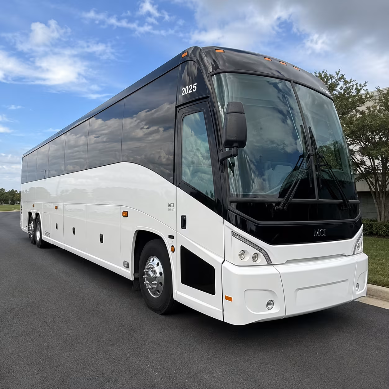 shuttle your attleboro team along the i 95 corridor without the commute stress